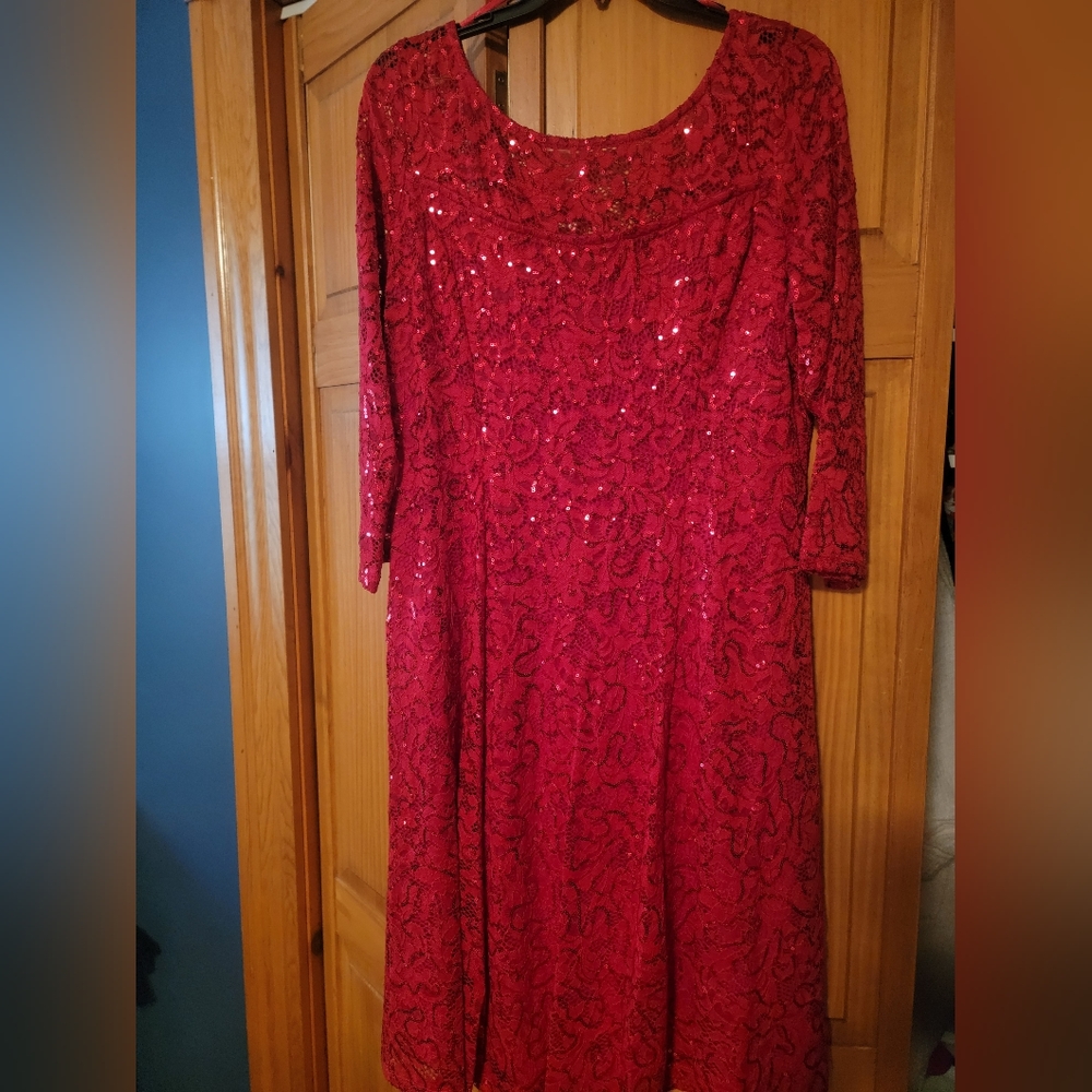 Red sequin sparkle mid length dress L